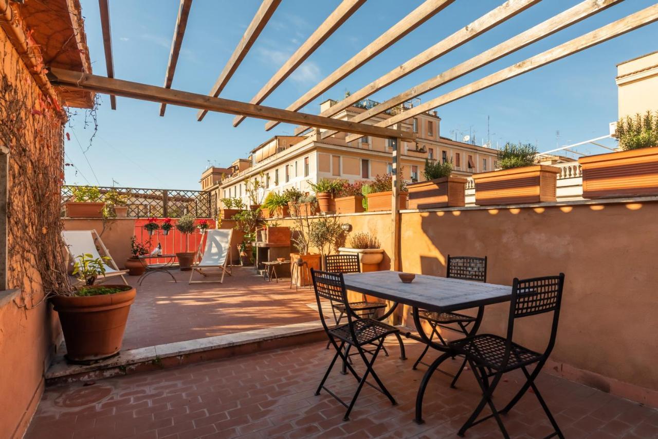 Bright And Comfy Terraced Apartment In Trastevere Ρώμη Εξωτερικό φωτογραφία
